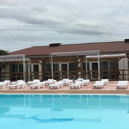 Hotel Restaurant - Le Vieux Pigeonnier Loubressac Exteriér fotografie